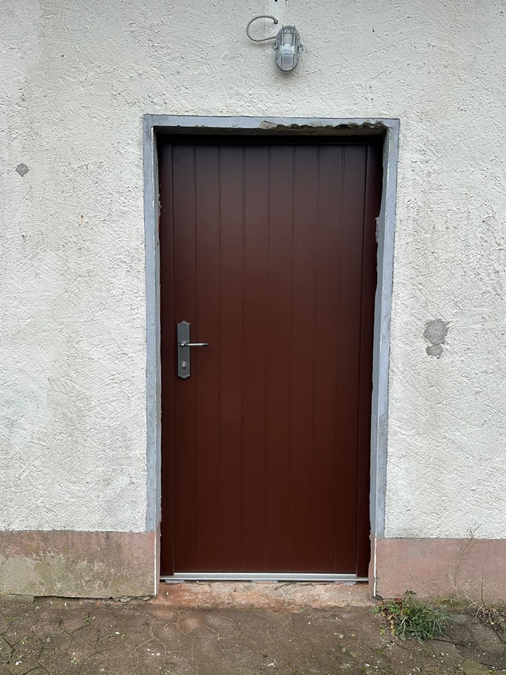 neue tür